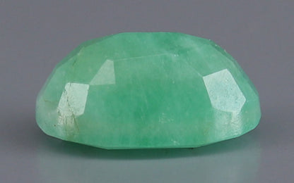 Emerald (Panna) Gemstone - 3.43 Carats