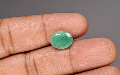 Emerald (Panna) Gemstone - 3.51 Carats
