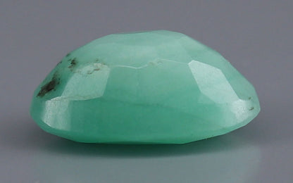 Emerald (Panna) Gemstone - 5.57 Carats