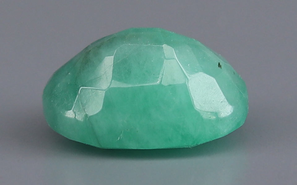 Emerald (Panna) Gemstone - 4.13 Carats