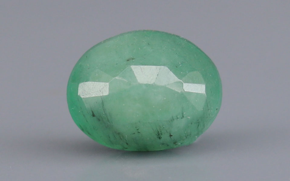 Emerald (Panna) Gemstone - 3.49 Carats