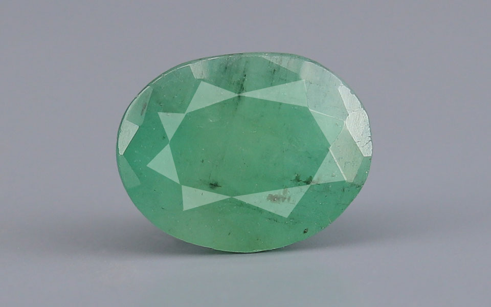 Emerald (Panna) Gemstone - 3.49 Carats