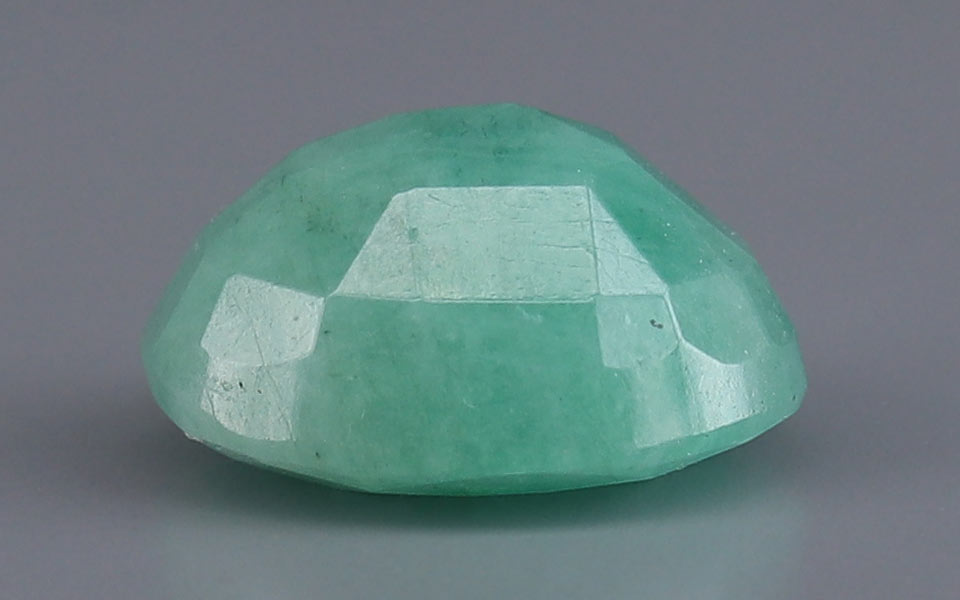 Emerald (Panna) Gemstone - 8.78 Carats