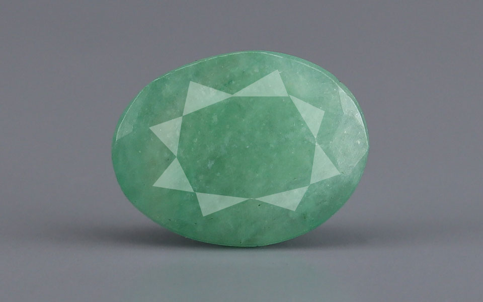 Emerald (Panna) Gemstone - 2.94 Carats