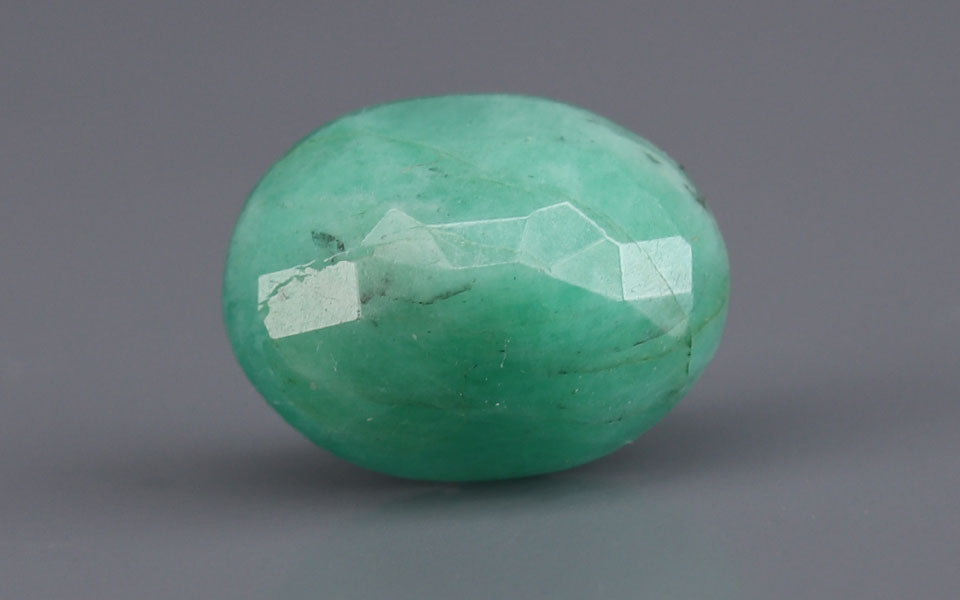 Emerald (Panna) Gemstone - 7.19 Carats