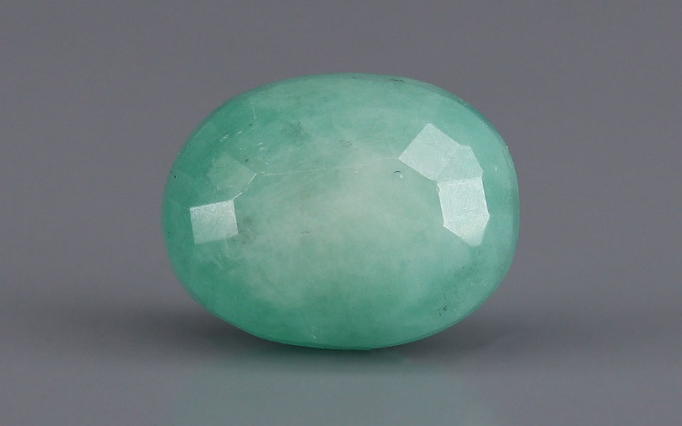 Emerald (Panna) Gemstone - 7.32 Carats