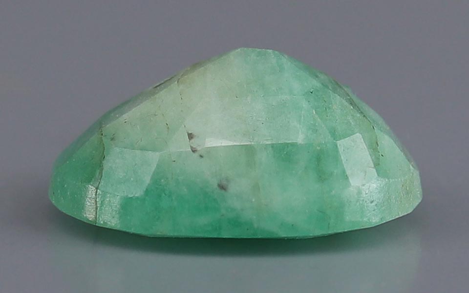Emerald (Panna) Gemstone - 4.24 Carats