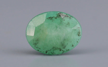 Emerald (Panna) Gemstone - 2.85 Carats