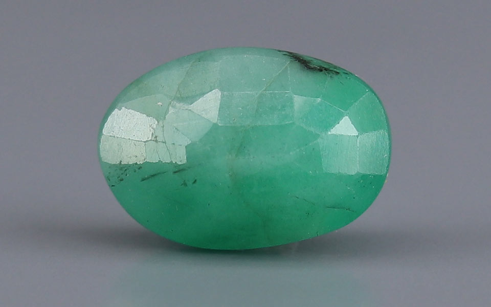 Emerald (Panna) Gemstone - 3.18 Carats