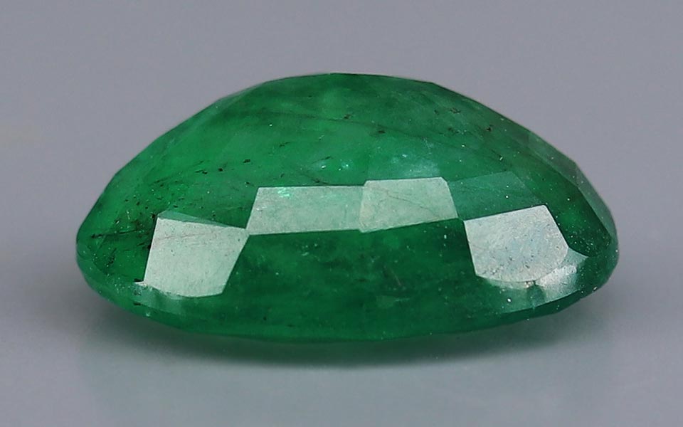 Emerald (Panna) Gemstone - 7.83 Carats