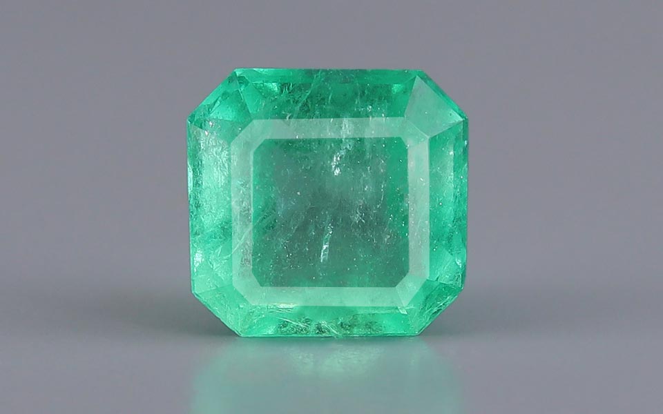 Emerald (Panna) Gemstone - 3.27 Carats