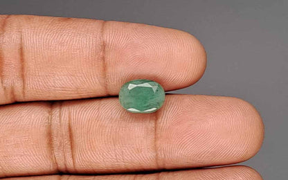 Emerald (Panna) Gemstone - 3.18 Carats