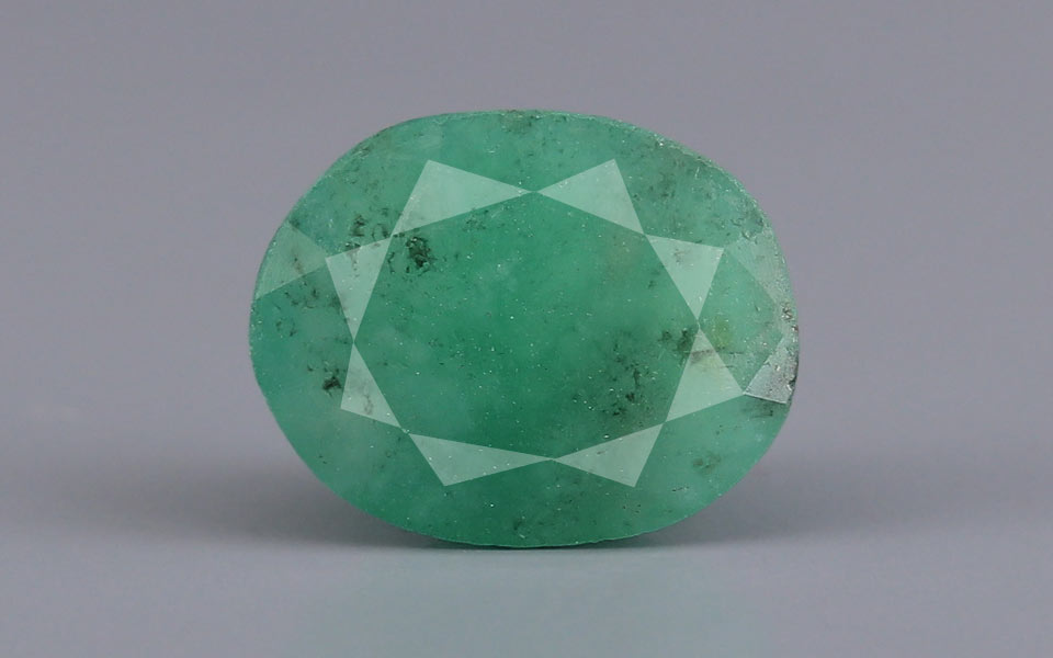 Emerald (Panna) Gemstone - 3.59 Carats