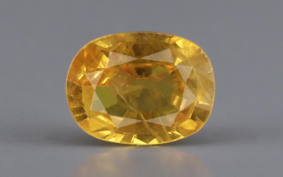 Yellow Sapphire (Pukhraj) Gemstone - 4.3 Carats