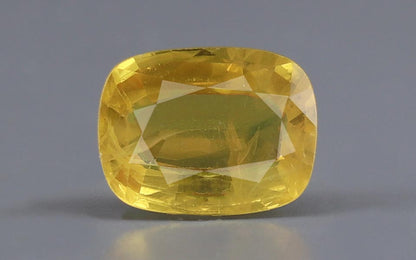 Yellow Sapphire (Pukhraj) Gemstone - 3.98 Carats