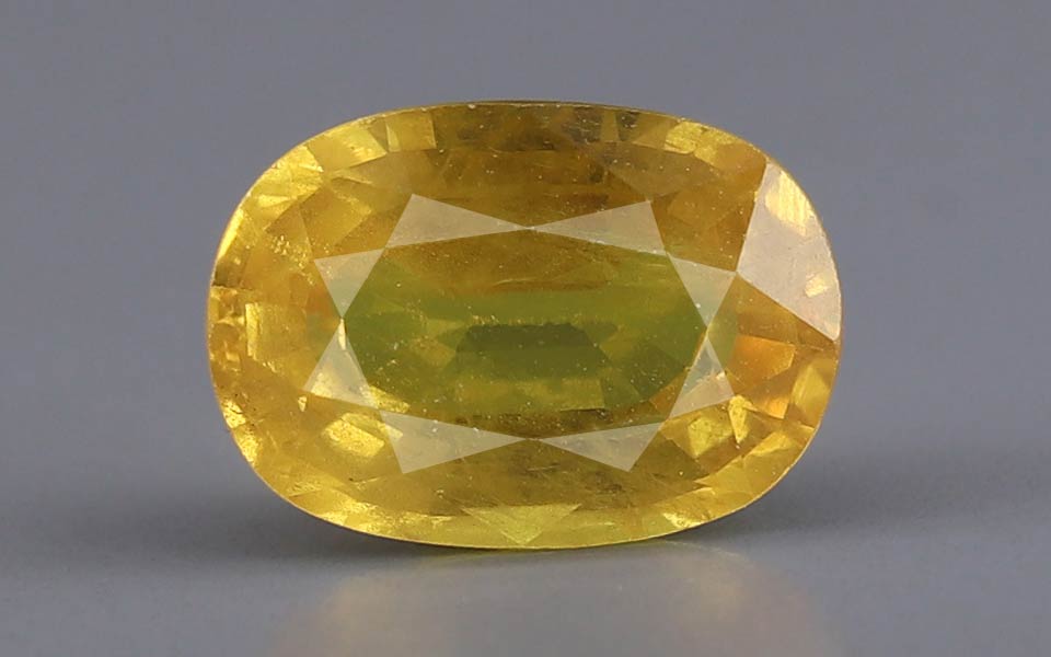 Yellow Sapphire (Pukhraj) Gemstone - 3.6 Carats