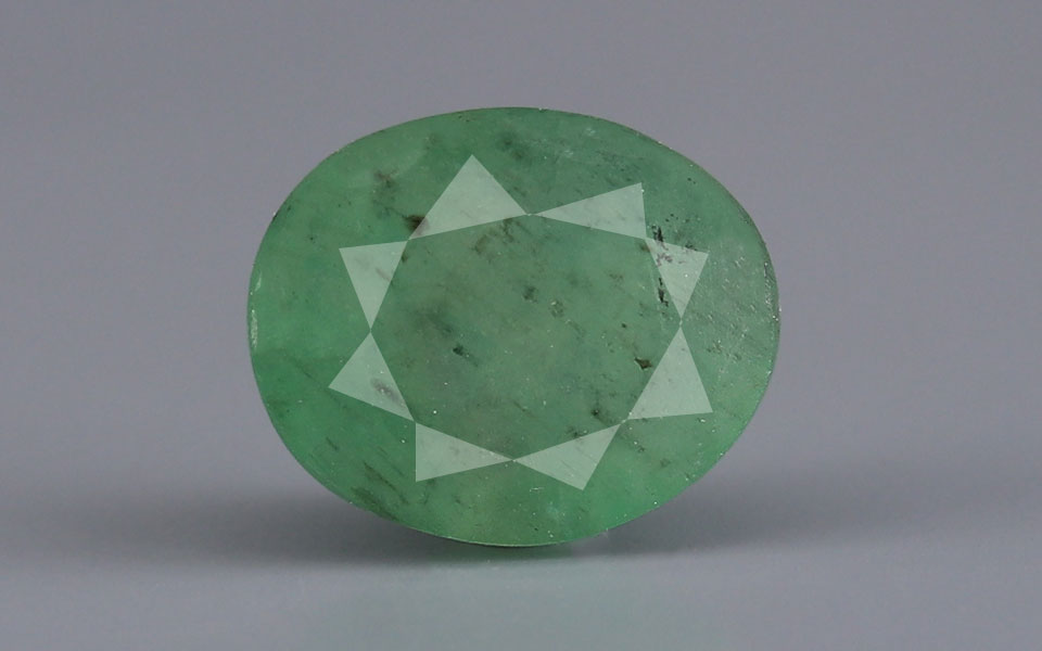 Emerald (Panna) Gemstone - 2.87 Carats
