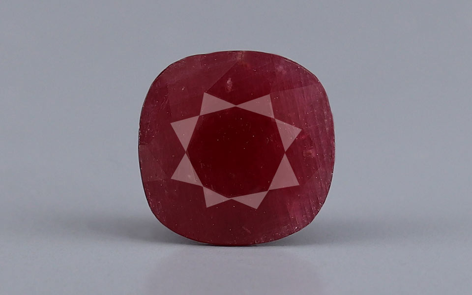 Ruby (Manik) Gemstone - 4.76 Carats