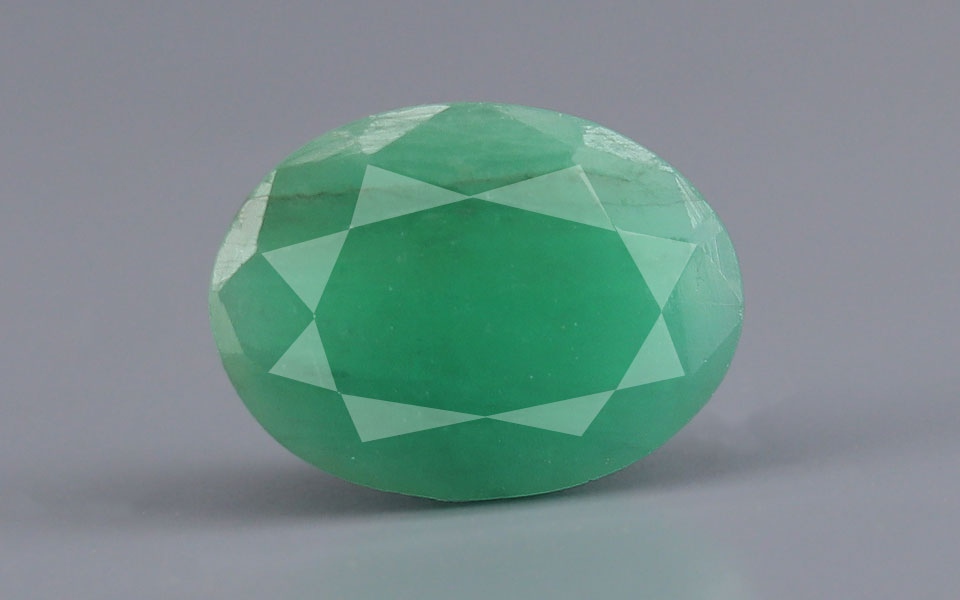 Emerald (Panna) Gemstone - 3.43 Carats