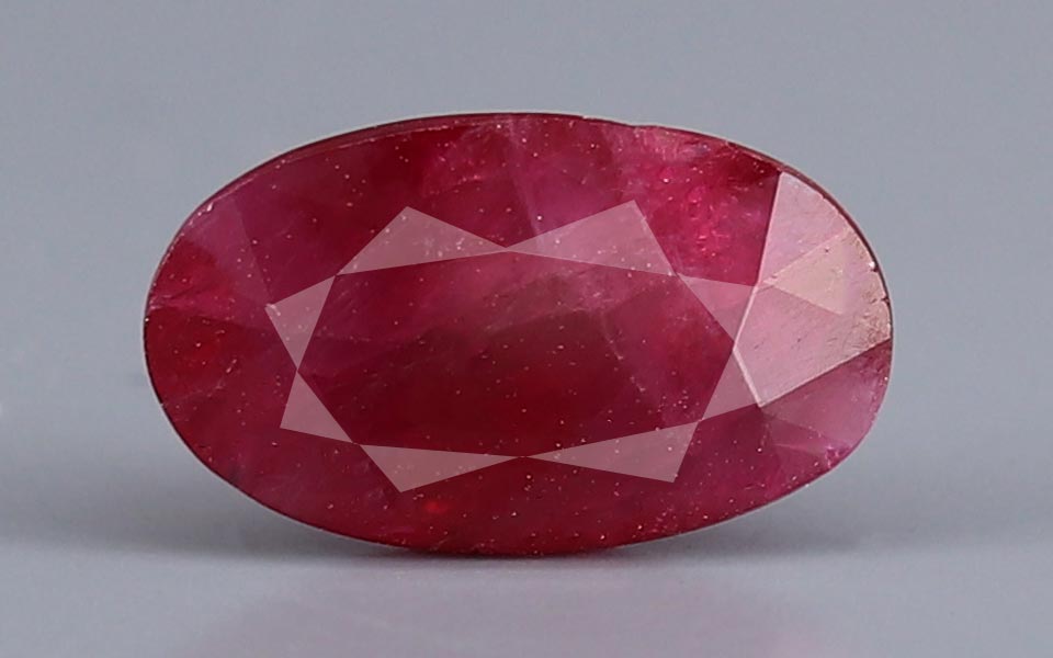 Ruby (Manik) Gemstone - 4.9 Carats