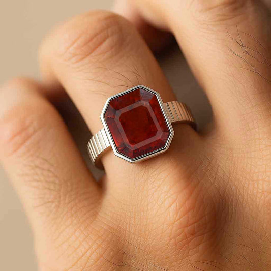Modern 925 Sterling Silver Men’s Hessonite Garnet Ring