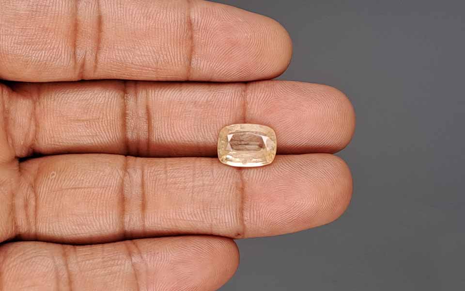 Yellow Sapphire (Pukhraj) Gemstone - 5.18 Carats