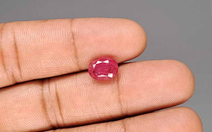 Ruby (Manik) Gemstone - 3.76 Carats