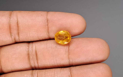 Yellow Sapphire (Pukhraj) Gemstone - 4.5 Carats