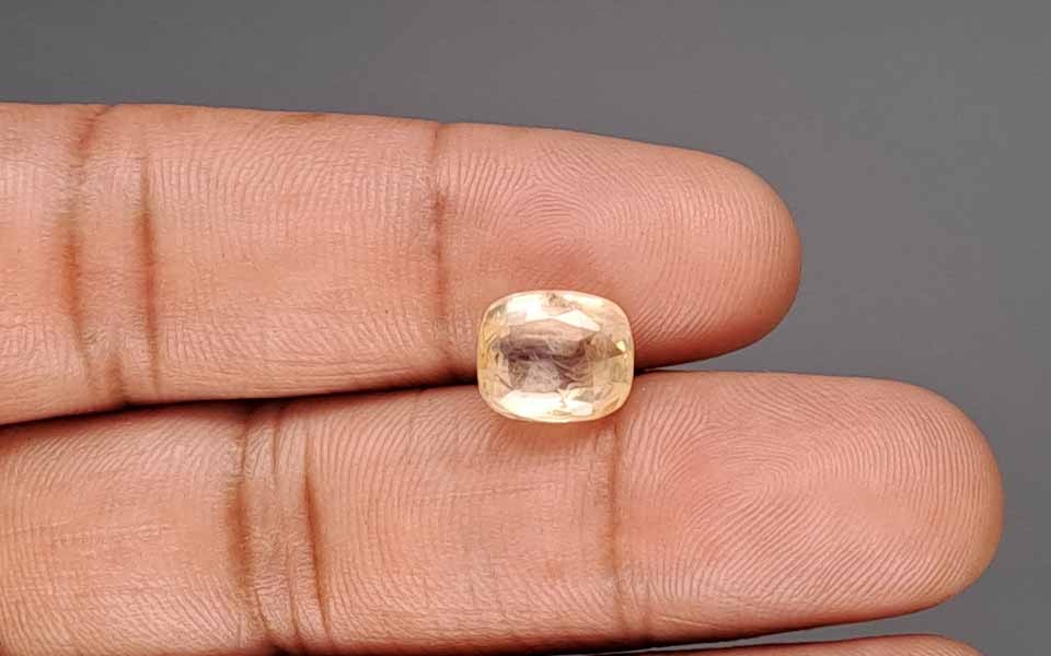 Yellow Sapphire (Pukhraj) Gemstone - 5.6 Carats