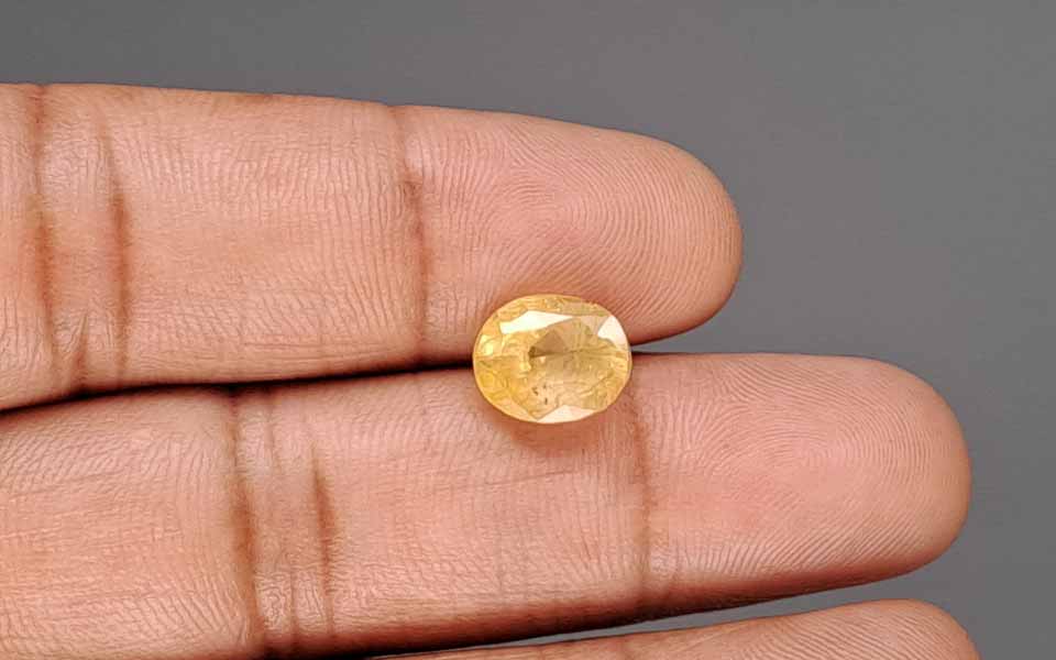 Yellow Sapphire (Pukhraj) Gemstone - 5.72 Carats