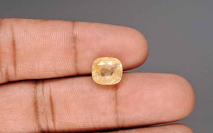 Yellow Sapphire (Pukhraj) Gemstone - 5.07 Carats