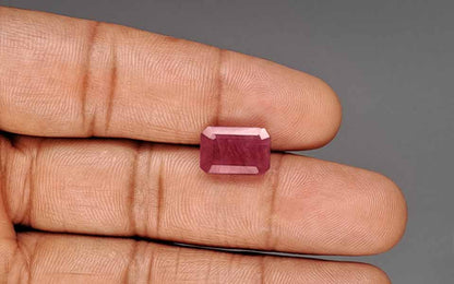 Ruby (Manik) Gemstone - 6.89 Carats