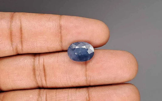 Blue Sapphire - 5.15 Carat