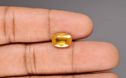 Yellow Sapphire (Pukhraj) Gemstone - 3.6 Carats