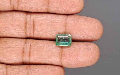 Emerald (Panna) Gemstone - 2.89 Carats