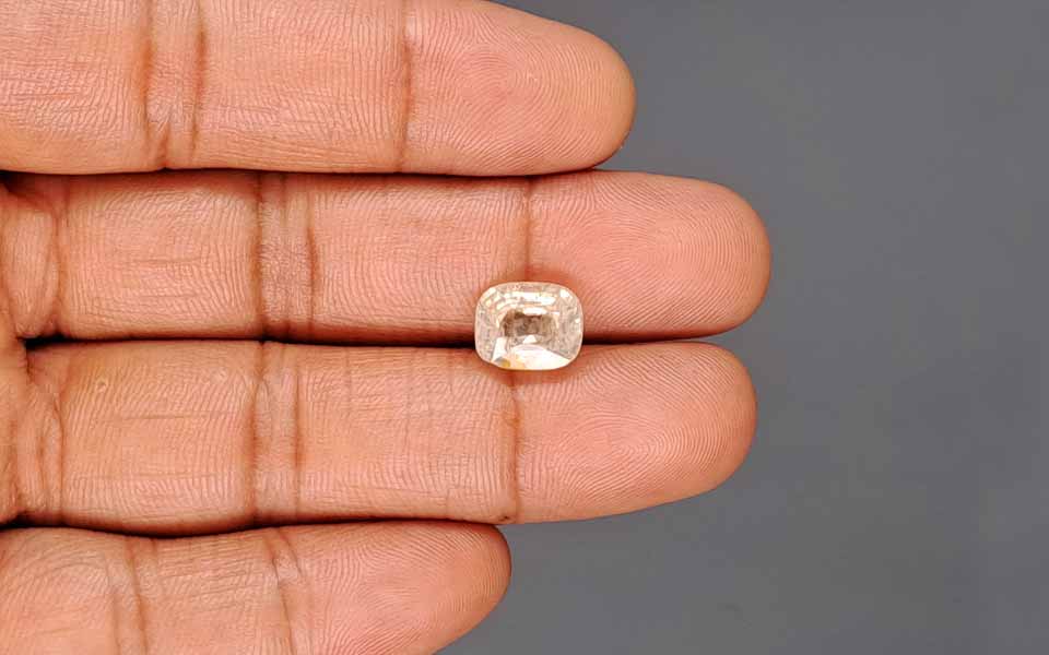 Yellow Sapphire (Pukhraj) Gemstone - 5.28 Carats