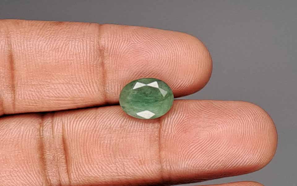 Emerald (Panna) Gemstone - 3.18 Carats