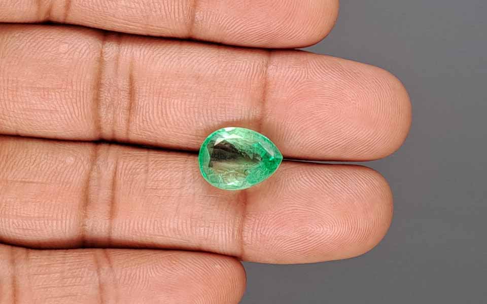 Emerald (Panna) Gemstone - 5.15 Carats