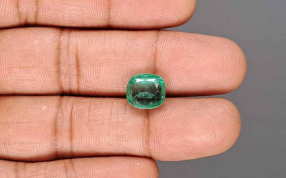 Emerald (Panna) Gemstone - 4.14 Carats
