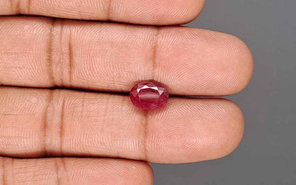 Ruby (Manik) Gemstone - 2.66 Carats