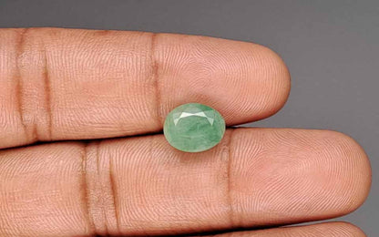 Emerald (Panna) Gemstone - 3.58 Carats