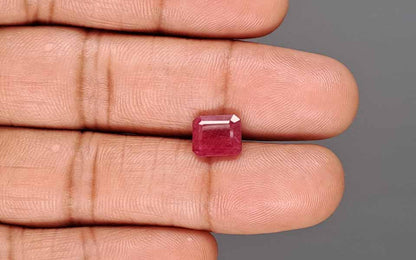 Ruby (Manik) Gemstone - 3.2 Carats