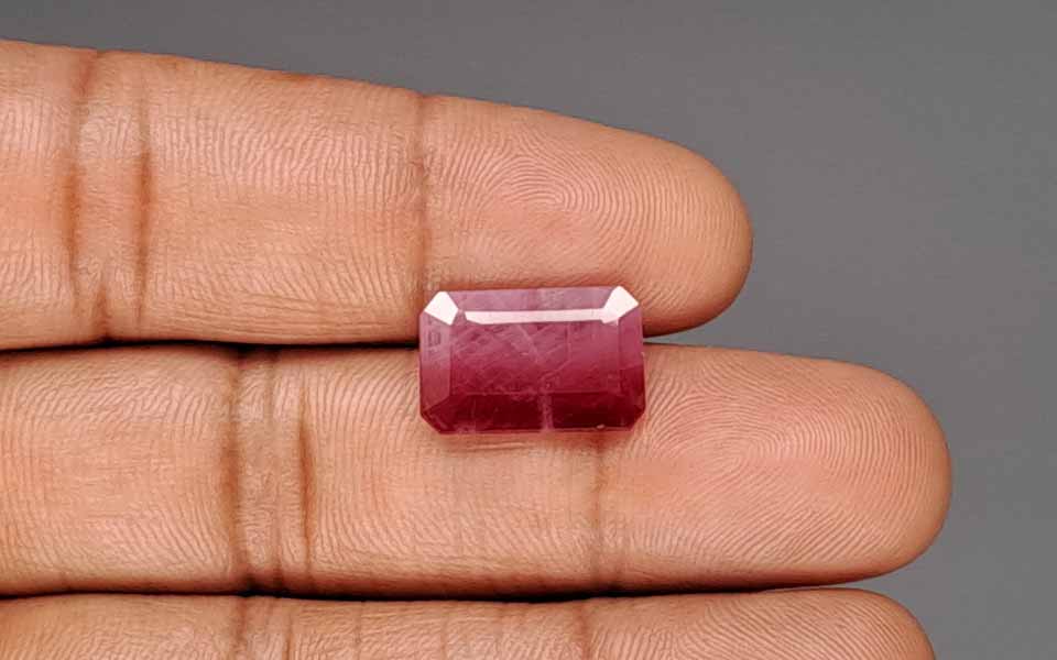 Ruby (Manik) Gemstone - 6.67 Carats