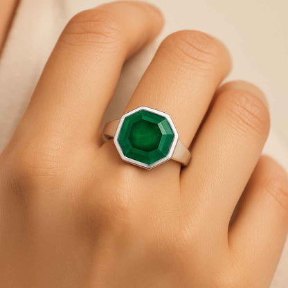 Royal 925 Sterling Silver Emerald Stone Ring for Her