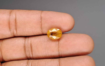 Yellow Sapphire (Pukhraj) Gemstone - 4.86 Carats