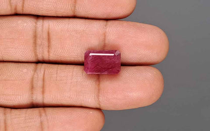 Ruby (Manik) Gemstone - 9.24 Carats