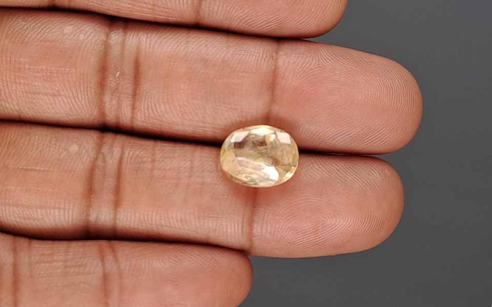 Yellow Sapphire (Pukhraj) Gemstone - 5.55 Carats