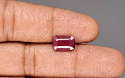 Ruby (Manik) Gemstone - 3.84 Carats