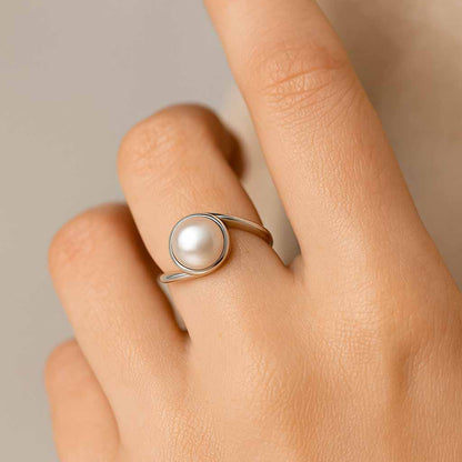 Luxury Sterling Silver Pearl Stone Ring for Ladies