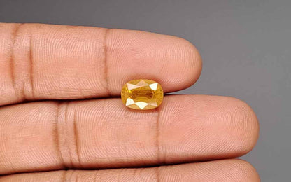 Yellow Sapphire (Pukhraj) Gemstone - 3.66 Carats